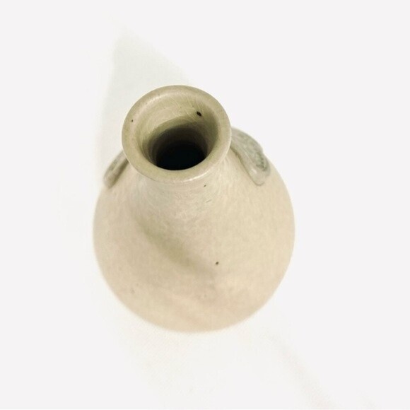 Pottery Vase Butterfly Bud Vase Design - Picture 4 of 10